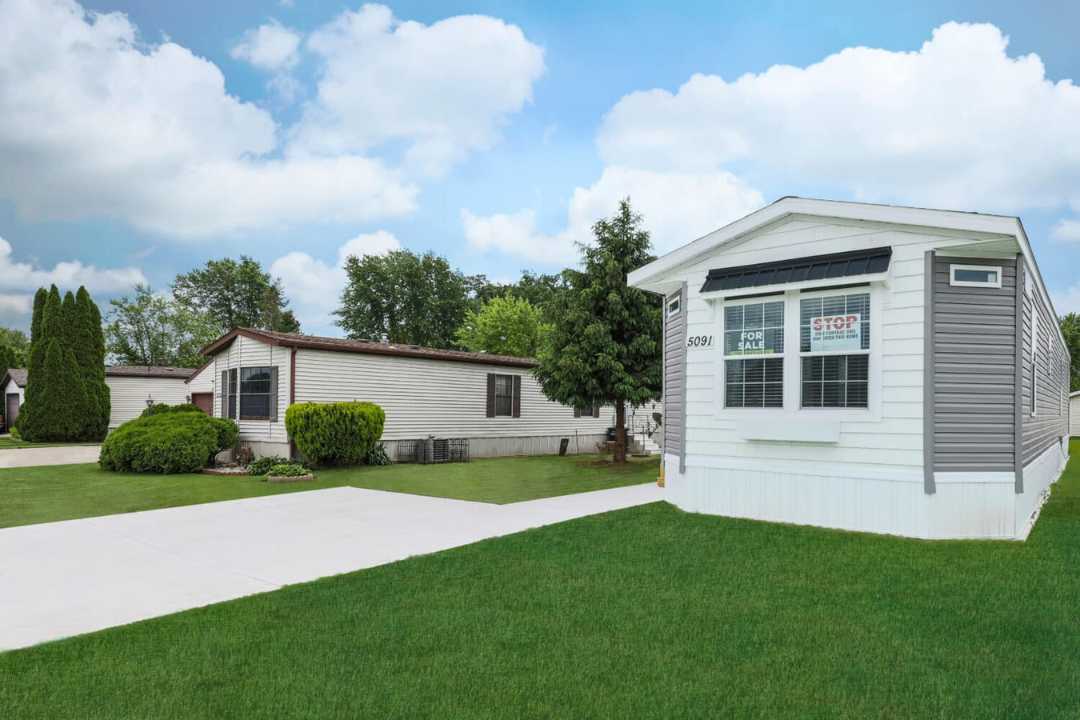 Ingram Manor Portage, IN 55+ Manufactured Retirement Community